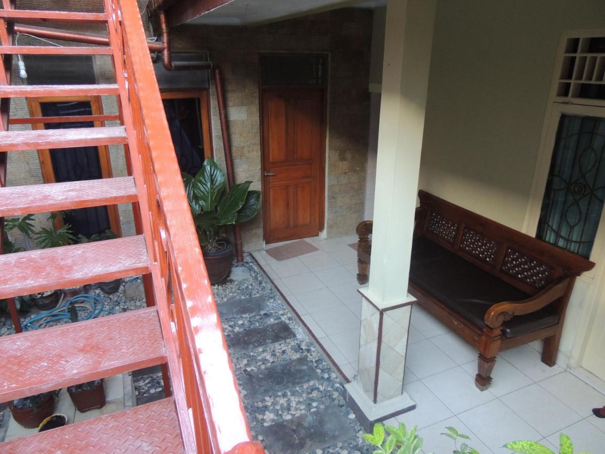 Shabrina Homestay Syariah Kalasan Экстерьер фото